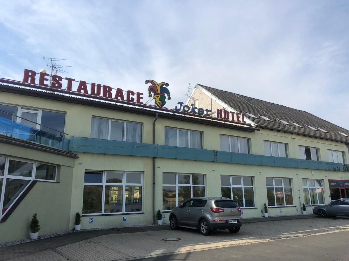 Hotel Joker Obrnice Esterno foto