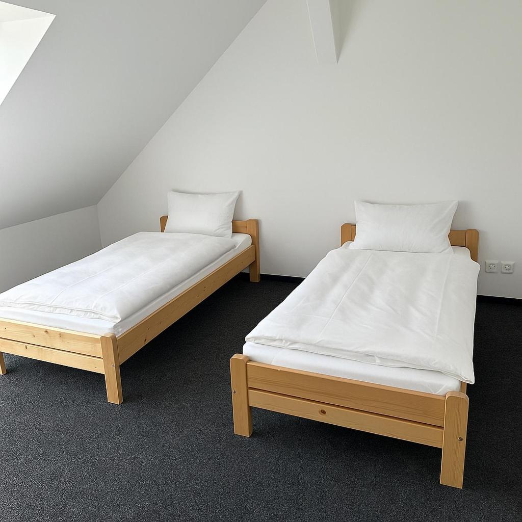 Hotel Joker Obrnice Esterno foto